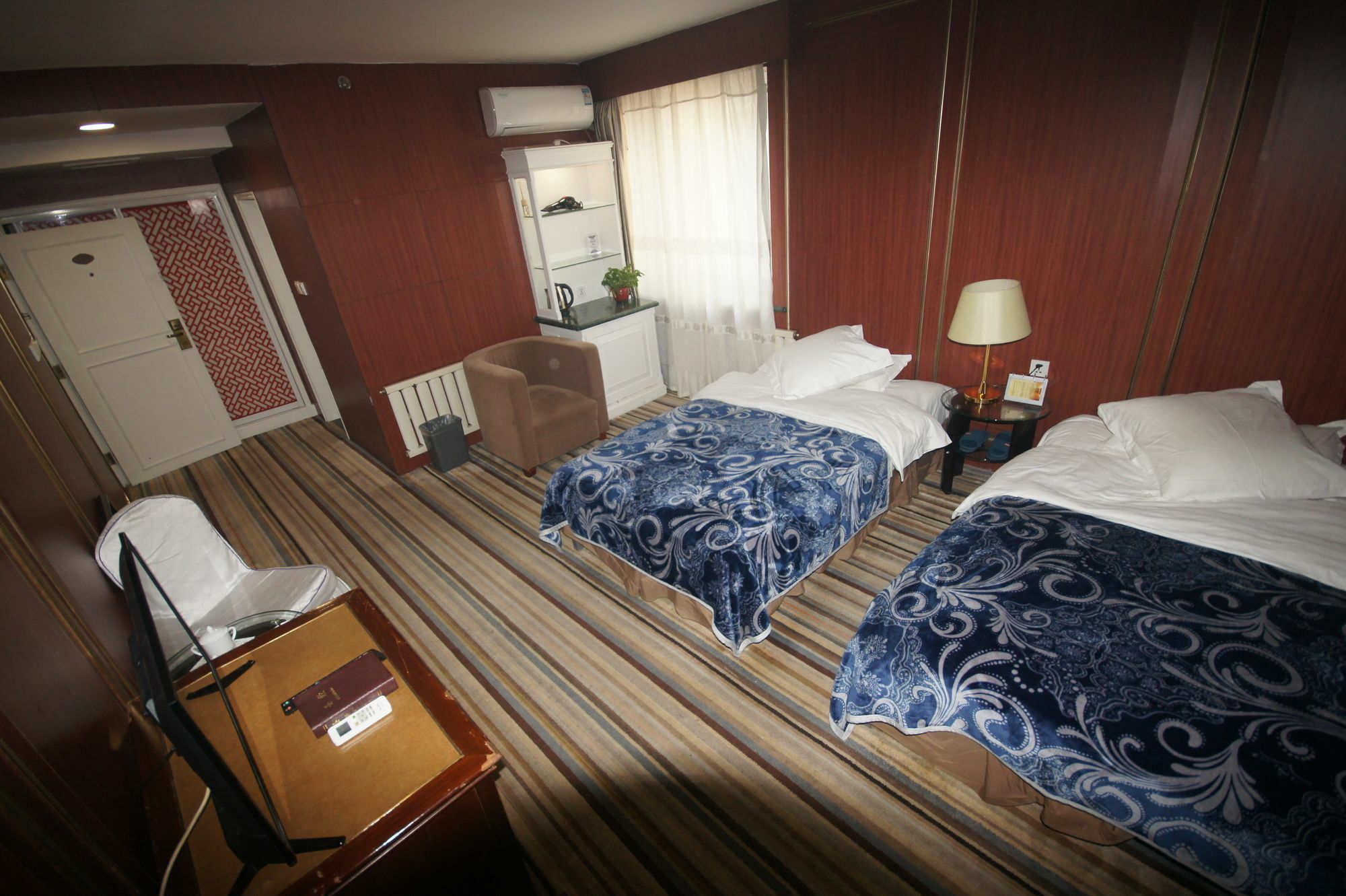 Tianzhi Hotel Harbin Exterior photo